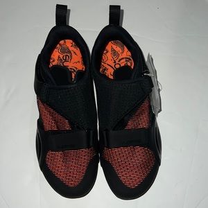 Nike SuperRep Cycle Women's Indoor Cycling Shoes. Size 8 but fits size 7.5